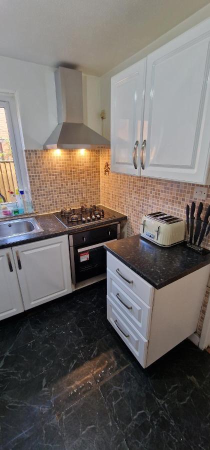 Cozy Double Bedroom In Zone 1-2 Central Londra Esterno foto